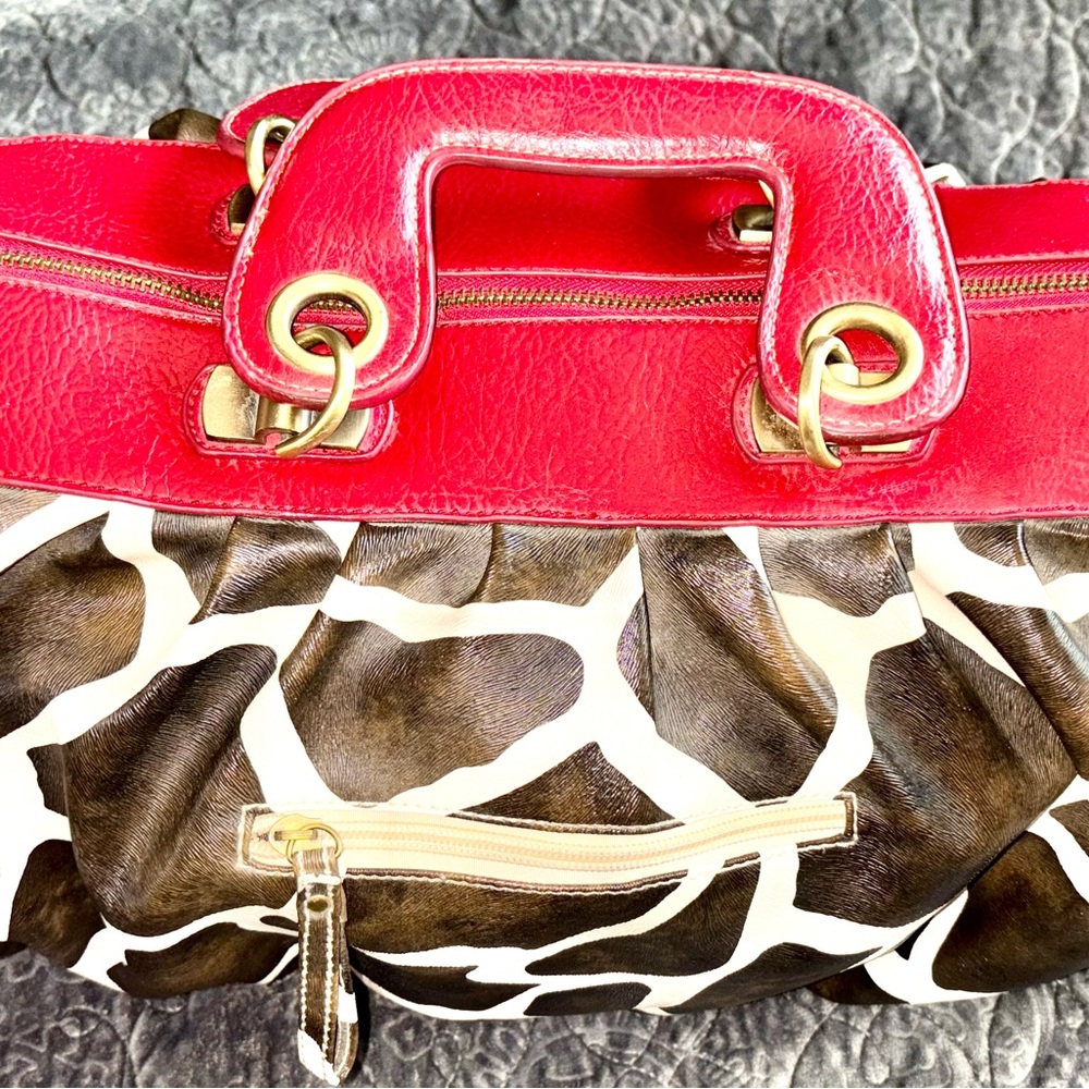 Giraffe Print Canvas Carry-on Bag